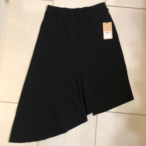 Halogen Dresses & Skirts - New Black Halogen Skirt